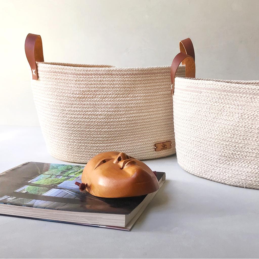 Oval Jolla Medium Leather