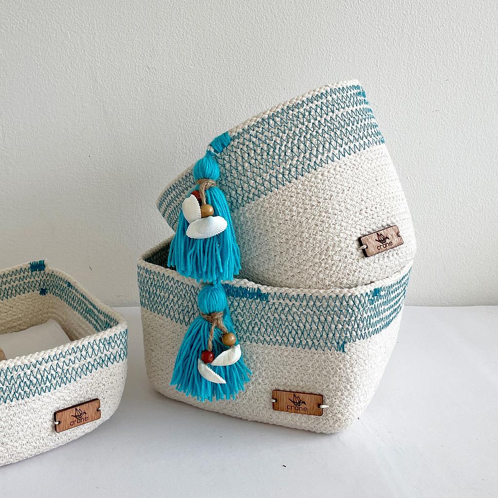 Coastal bucket