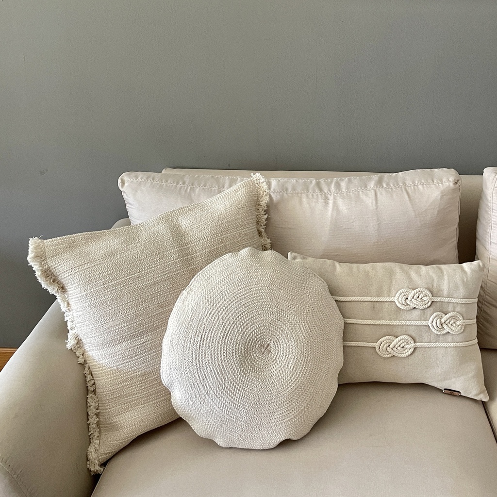 [D-23] Bluma Square Pillow