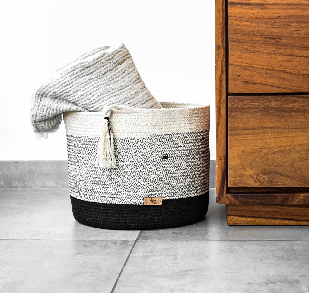 [R-45] Noir Mixed Basket Large