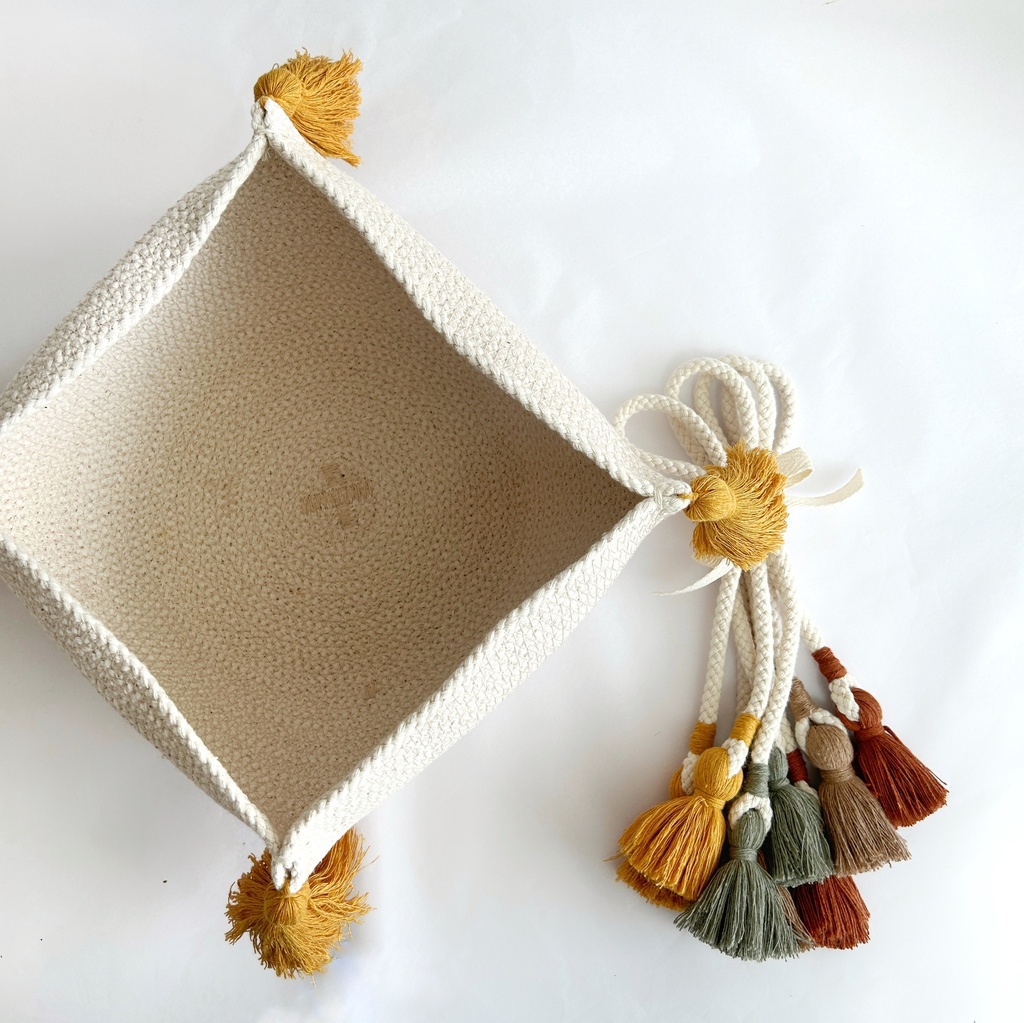 [E-05t] Corner Cabo Medium Basket