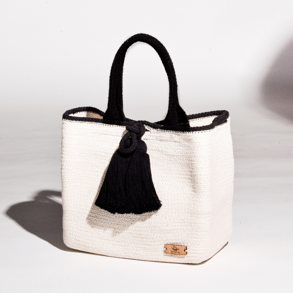 [H-76n] Amazona Handbag / Black