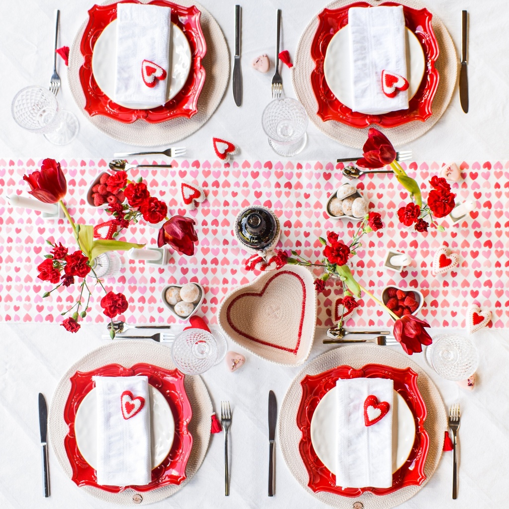 [V-11] Heart Shaped Basket